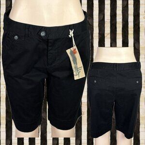 Dockers 10 Black Khaki Diem Zip Button Waist 5 Pockets Cotton Bermuda Shorts